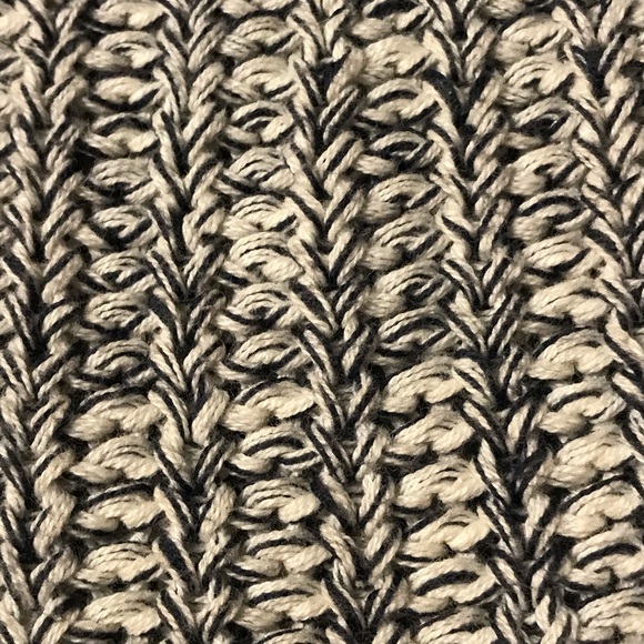 Love Your Melon Navy White Knit Beanie Hat - Picture 4 of 5